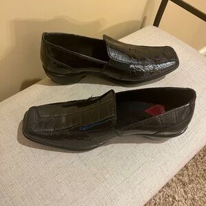 1803  Nome Loafers in Black Glass Croc, size 39